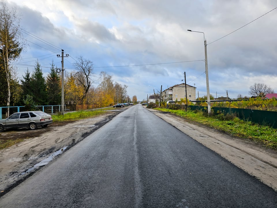 Ремонт дороги асфальтобетоном на улице Коммунистическая в городе Урень