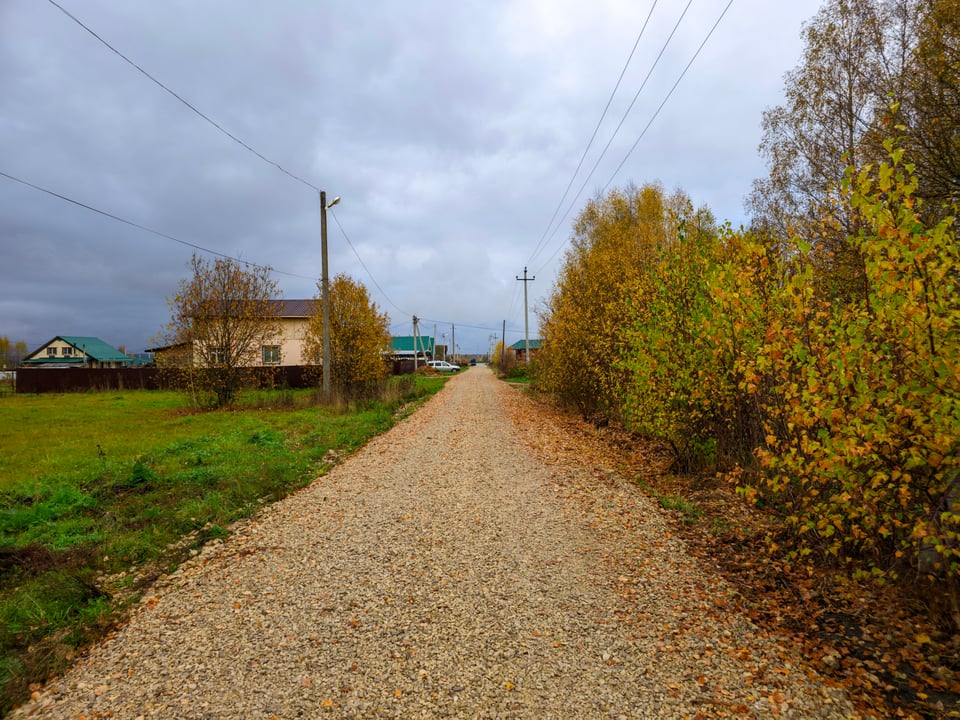 Ремонт участка дороги щебнем на улице Полевой в городе Урень